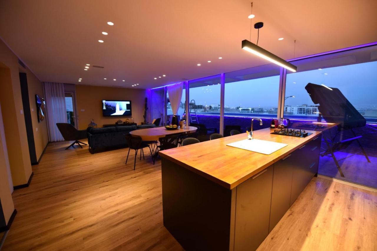 Private Pool Luxury Penthouses Sea View Эйлат Экстерьер фото