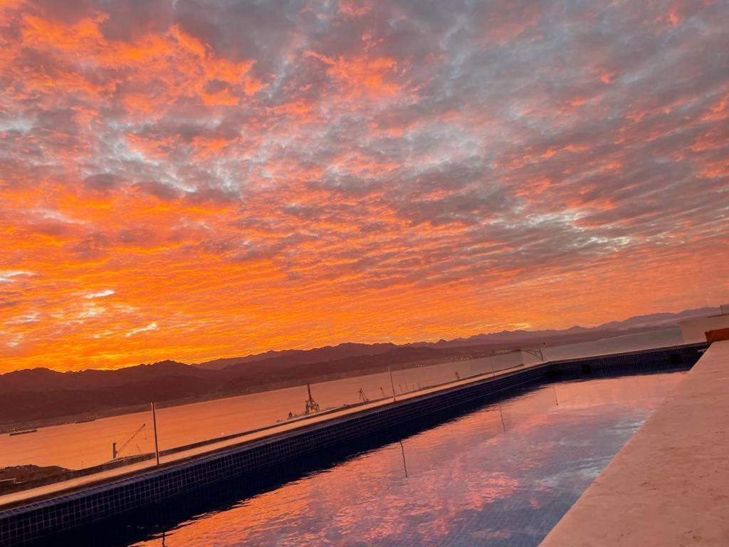 Private Pool Luxury Penthouses Sea View Эйлат Экстерьер фото